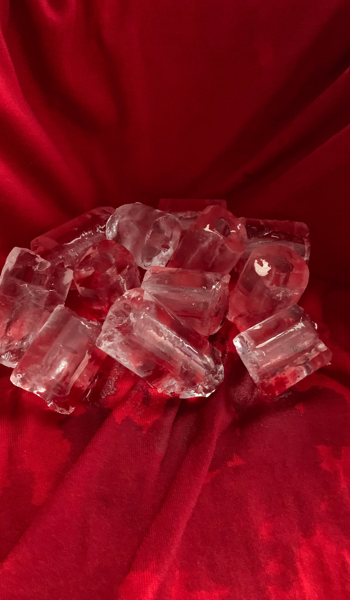 4cm Tube Ice; 18kg/bag @ $10.00